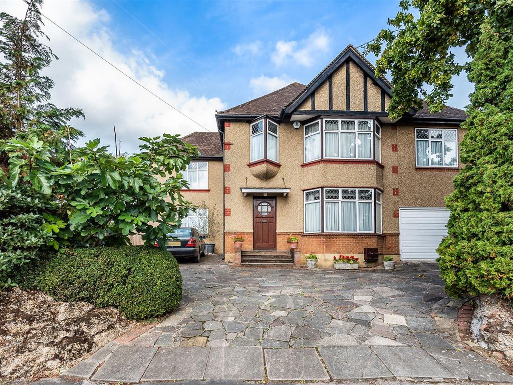 4 bed property for sale in Elms Road, Harrow Weald, Harrow HA3 Zoopla