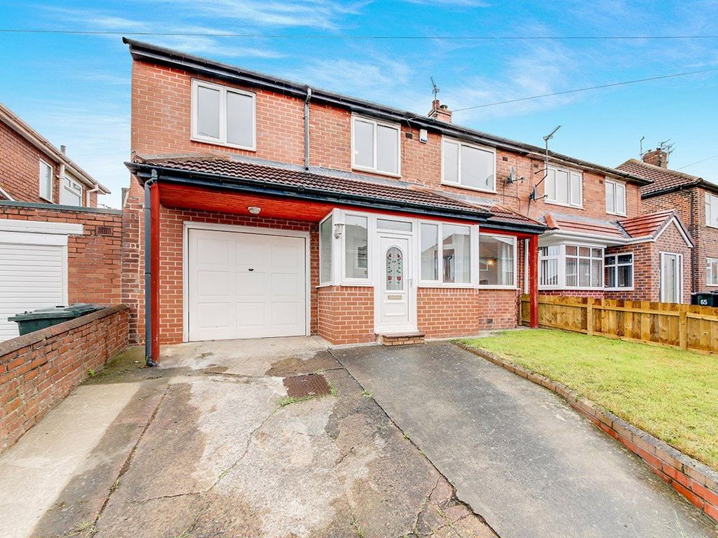 4 bed semidetached house to rent in Hardy Grove, Wallsend, Tyne And