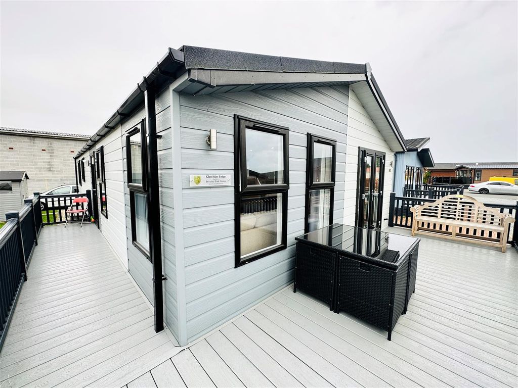 New home, 2 bed mobile/park home for sale in Cliffe Country Lodges