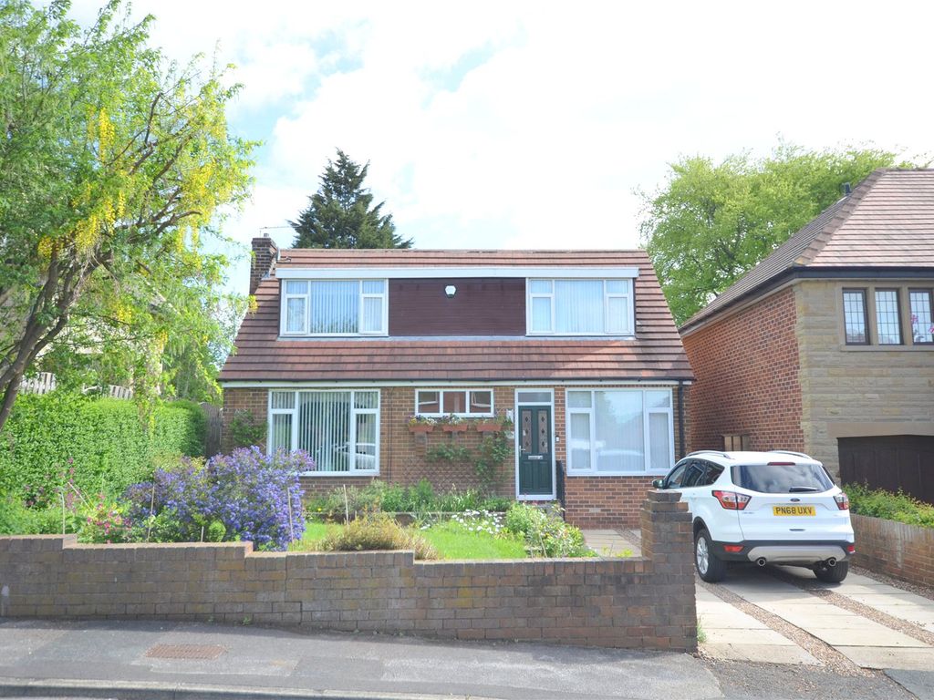 4 bed detached house for sale in Park Drive, Mirfield, West Yorkshire WF14 Zoopla