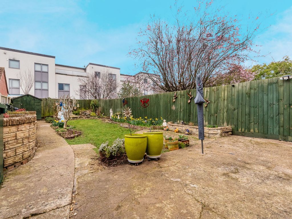 3 bed semidetached house for sale in Arundel Road, Walton PE4 Zoopla