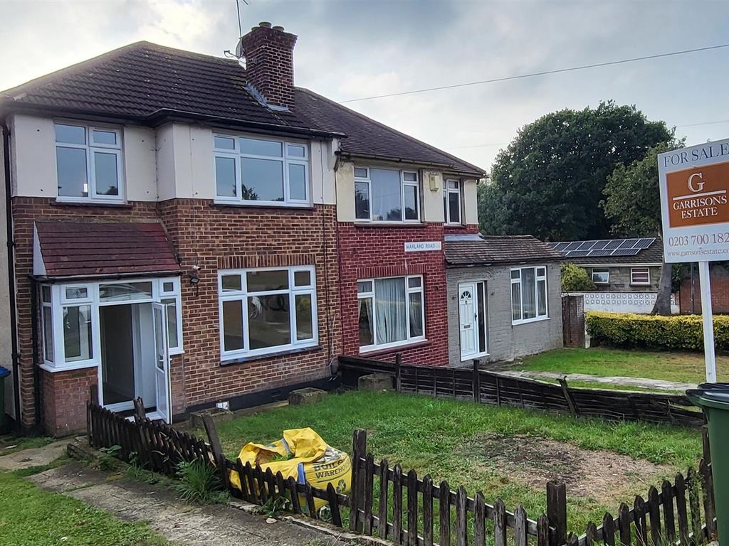 3 bed semidetached house for sale in Warland Road, London SE18, £
