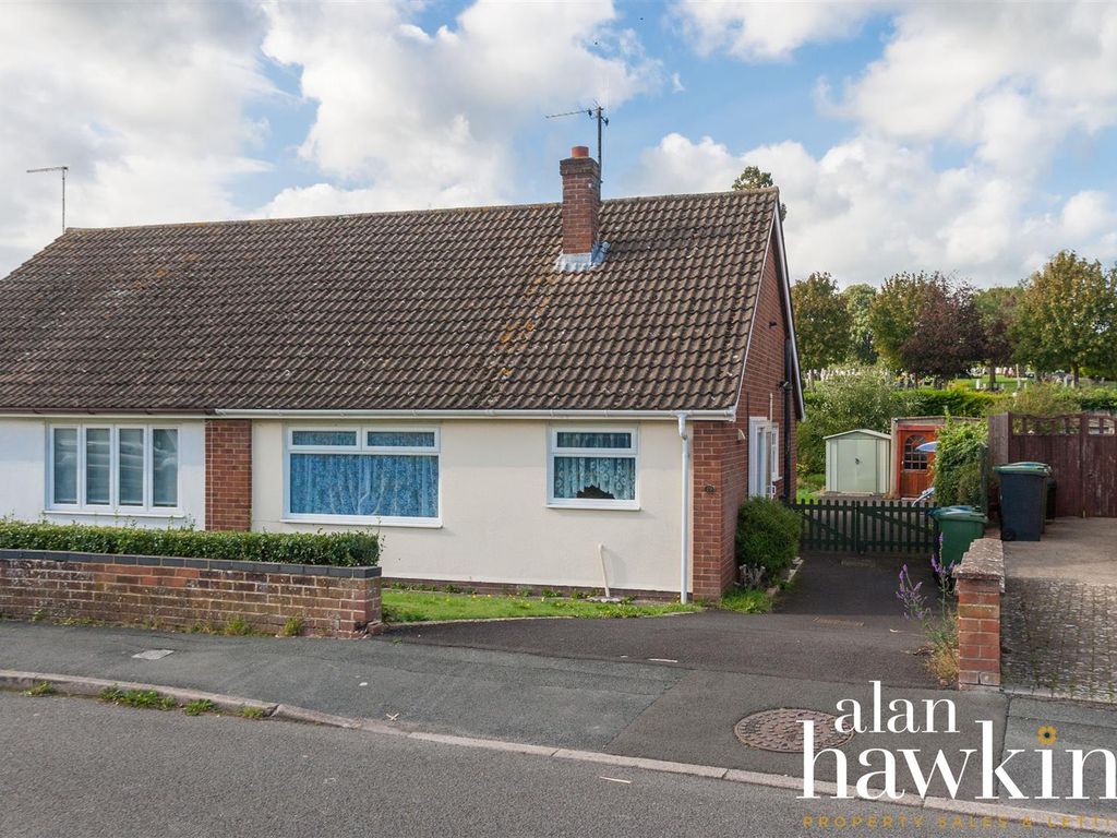 2 bed semidetached bungalow for sale in Clarendon Drive, Royal Wootton