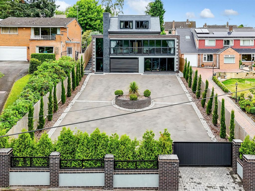 5 bed detached house for sale in Church Drive, Ravenshead