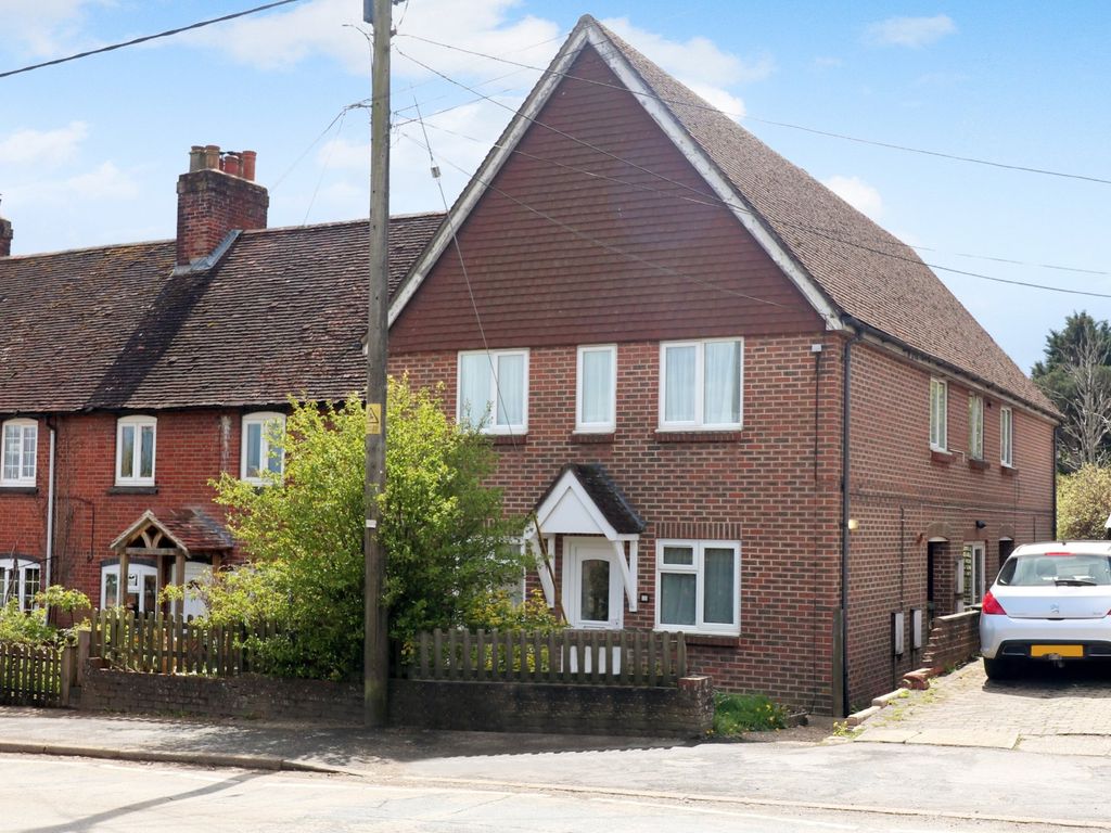 1 bed flat for sale in Victoria Road, Waltham, Southampton SO32