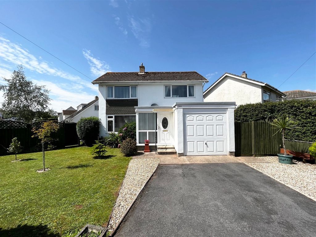3 bed detached house for sale in Davies Avenue, Paignton TQ4, £350,000