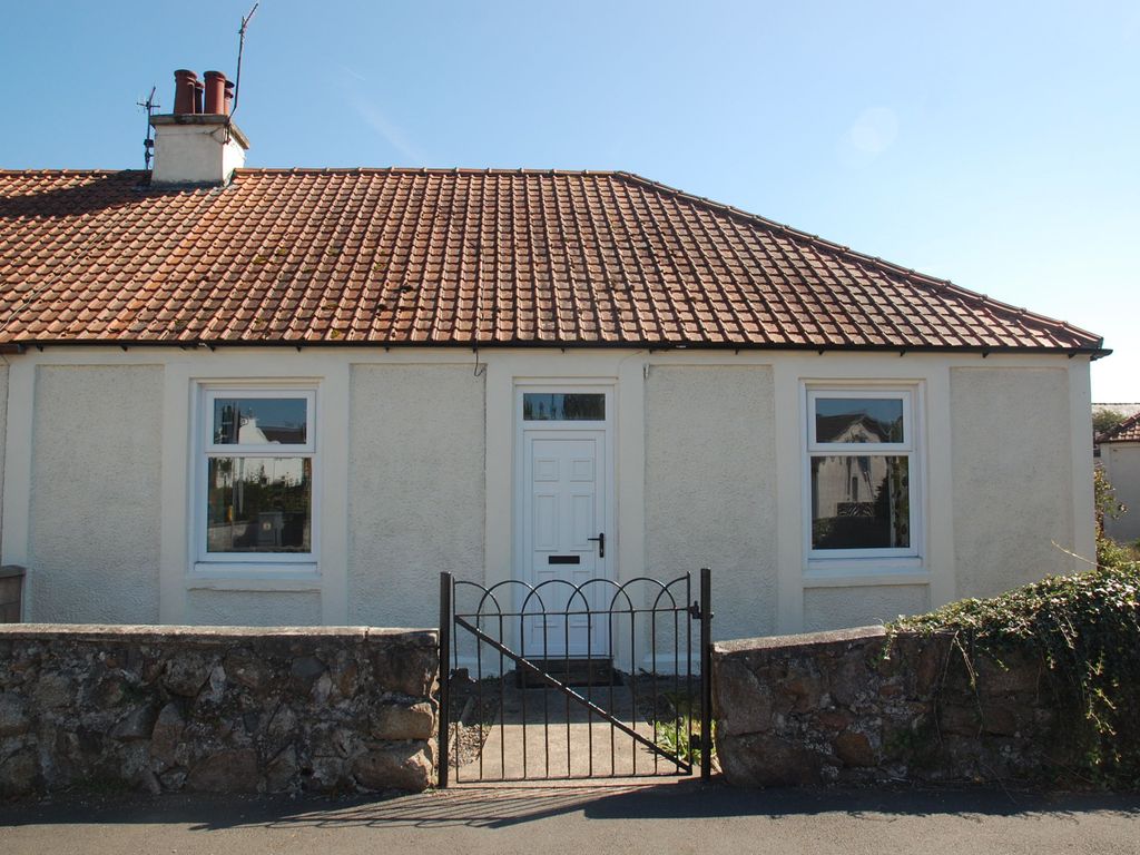 3 bed semidetached bungalow for sale in 20 Craignair Street