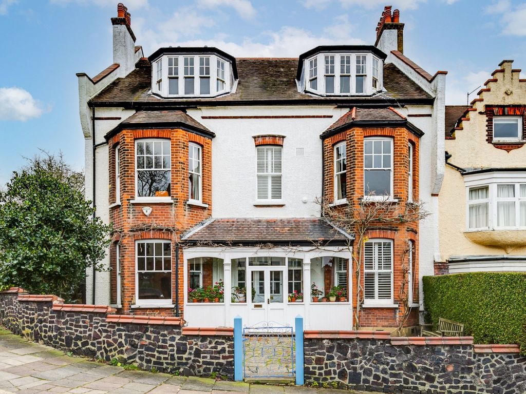 6 bed semidetached house for sale in Southwood Lawn Road, Highgate