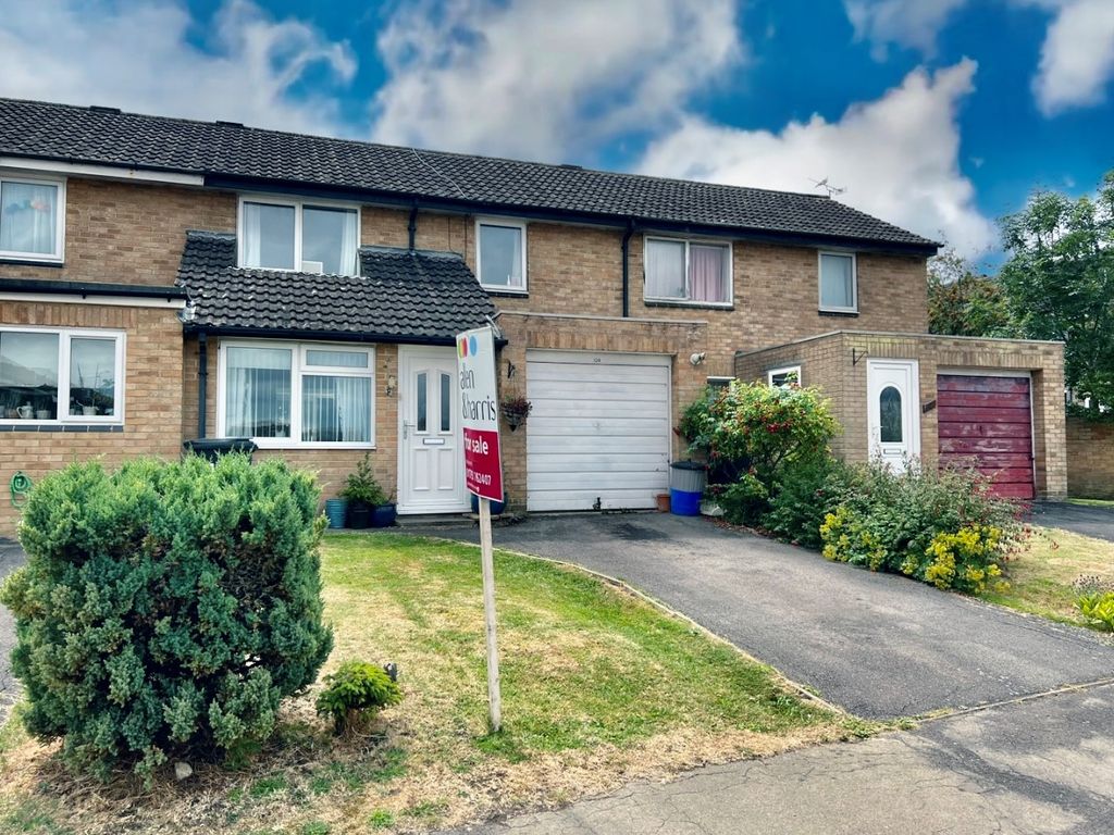 3 bed terraced house for sale in Knowlands, Highworth, Swindon SN6 Zoopla