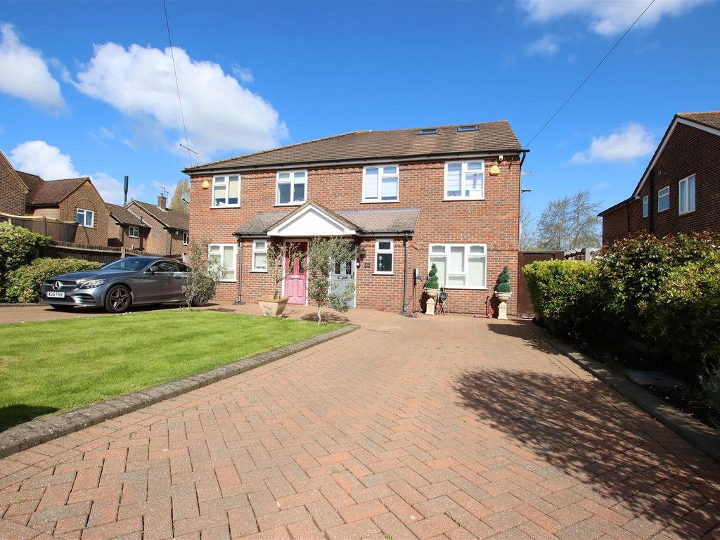 5 bed semidetached house for sale in Croxdale Road, Borehamwood WD6
