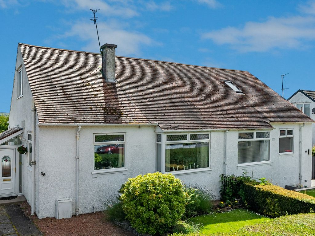 3 bed semidetached house for sale in Mansfield Crescent, Clarkston