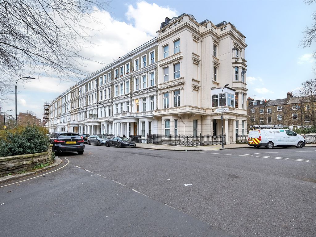 2 bed flat for sale in Barons Court Road, London W14, £650,000 Zoopla