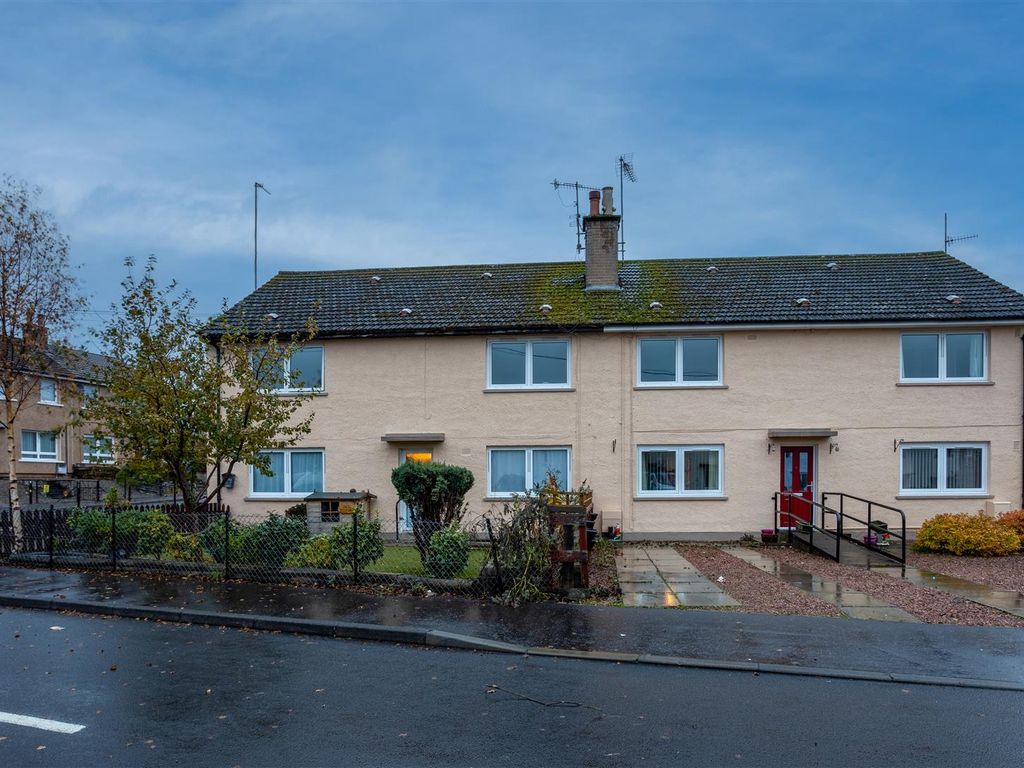 2 bed property for sale in Gellyburn Road, Almondbank, Perth PH1, £