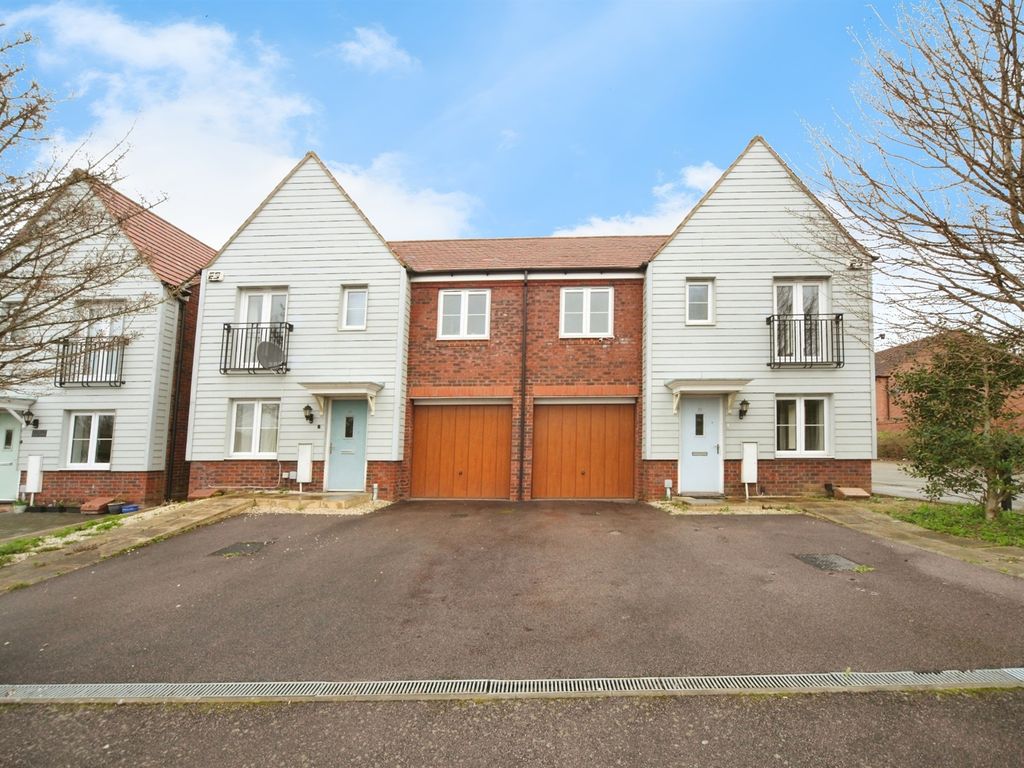 1 bed semidetached house for sale in Lake View, Houghton Regis