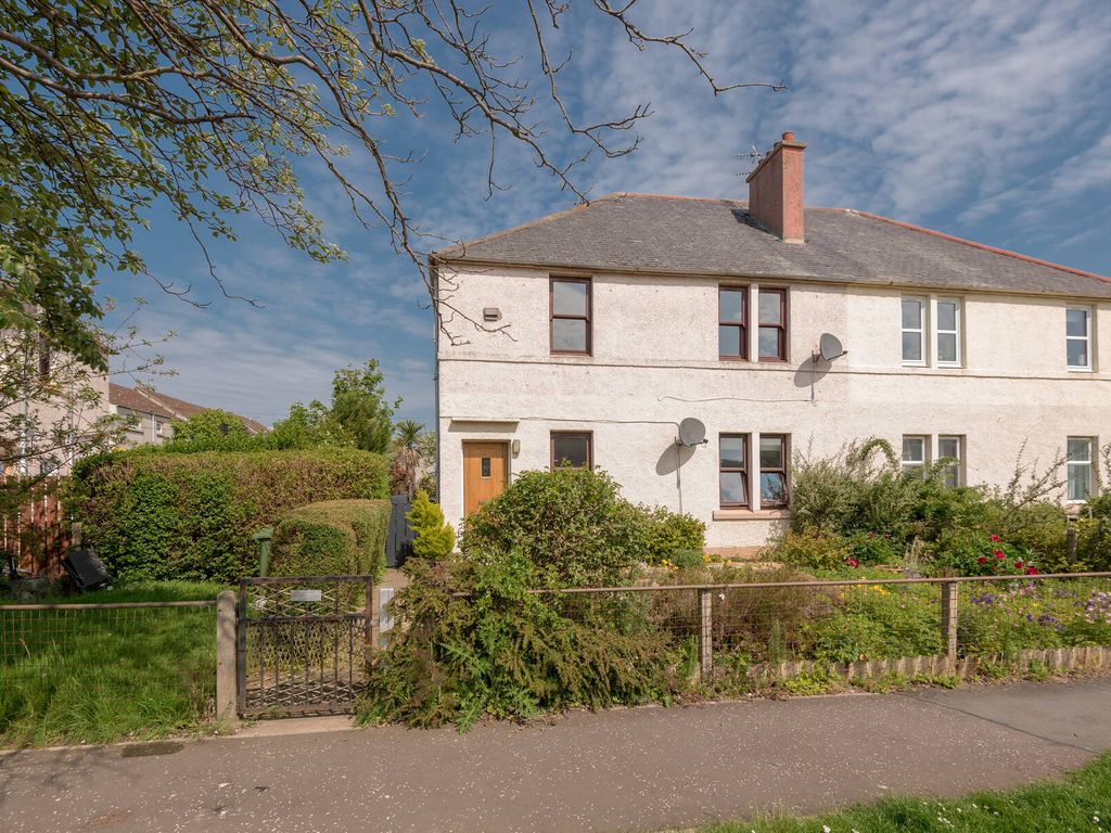 2 bed flat for sale in 34 Lochbridge Road, North Berwick EH39, £150,000