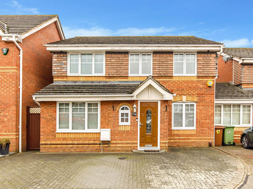 4 bed linkdetached house for sale in Covington Grove, Wellingborough NN8, £365,000 Zoopla