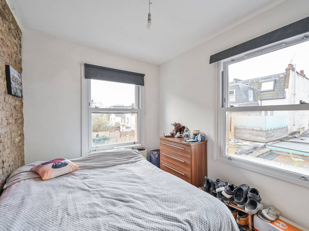 2 bed flat for sale in Munster Road, Munster Village, London SW6 Zoopla