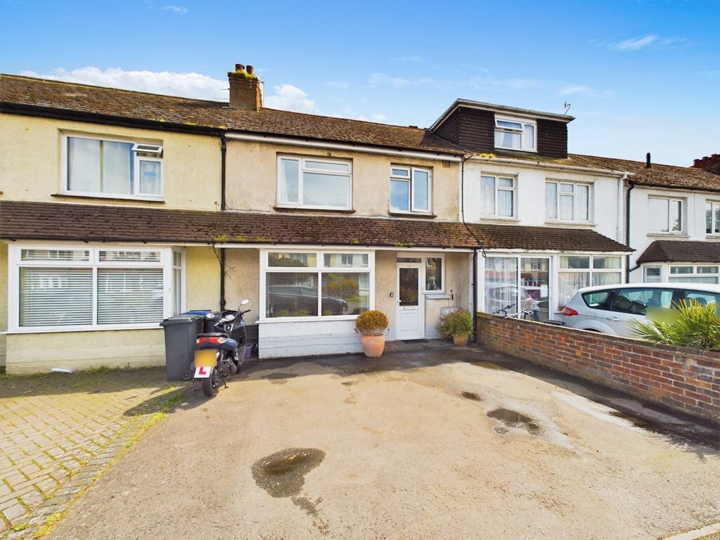 3 bed terraced house for sale in Upper Shoreham Road, ShorehamBySea