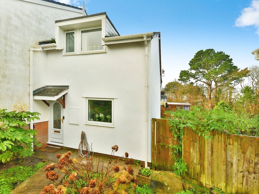 2 bed end terrace house for sale in Lake View Close, Plymouth PL5, £