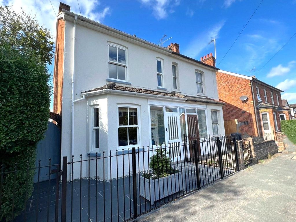 3 bed semidetached house for sale in Frimley Road, Ash Vale, Surrey GU12, £409,950 Zoopla