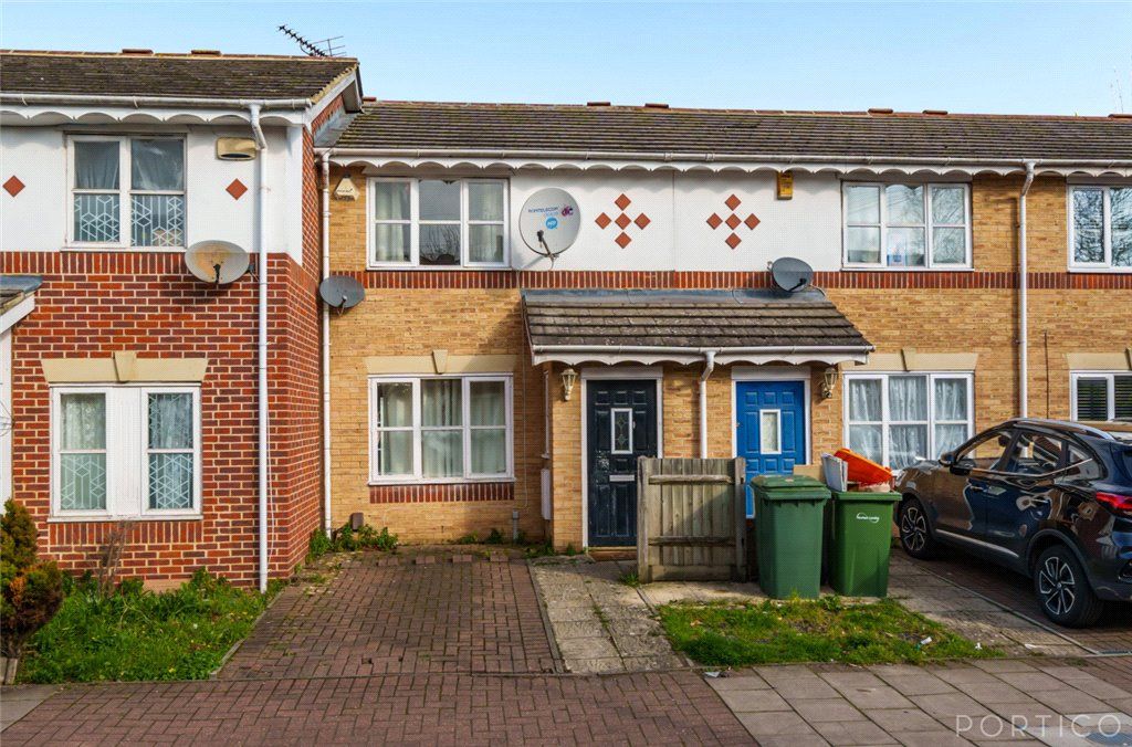 2 bed terraced house for sale in Ham Park Road, Stratford, London E15