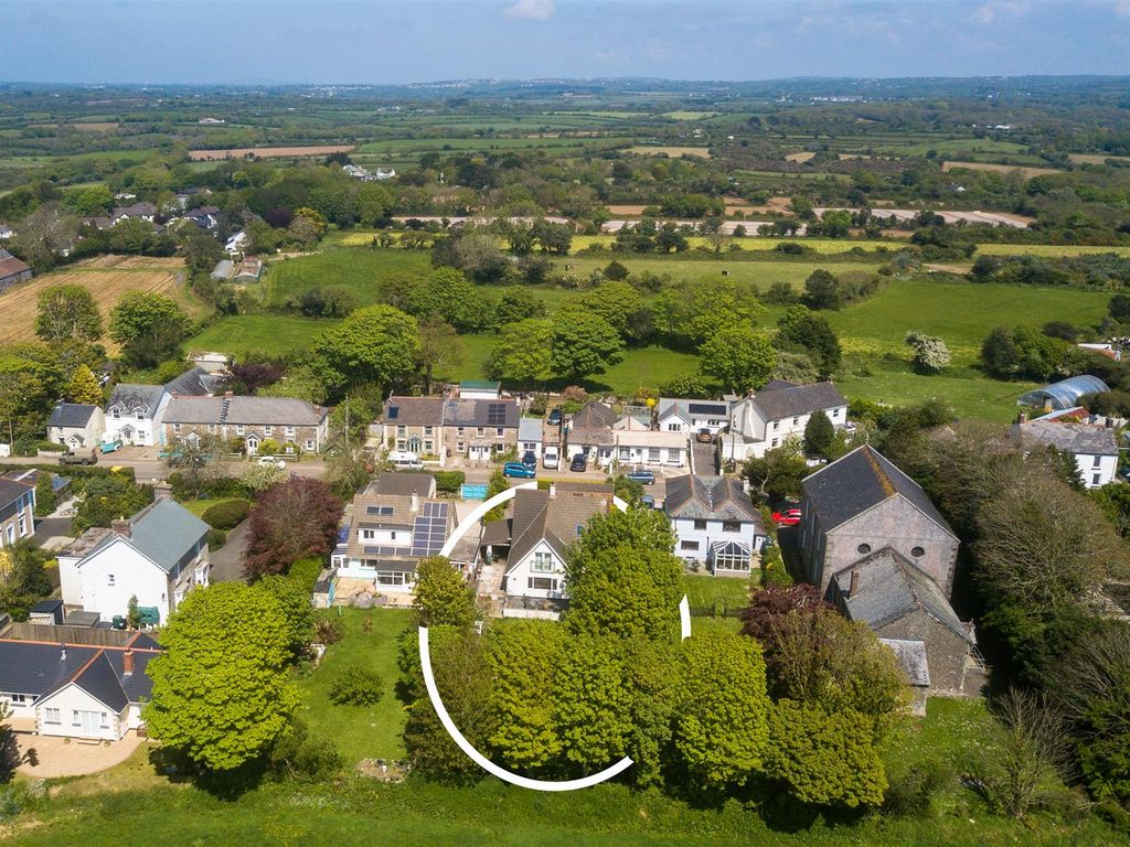 3 bed detached house for sale in Chapel Road, Leedstown, Hayle TR27