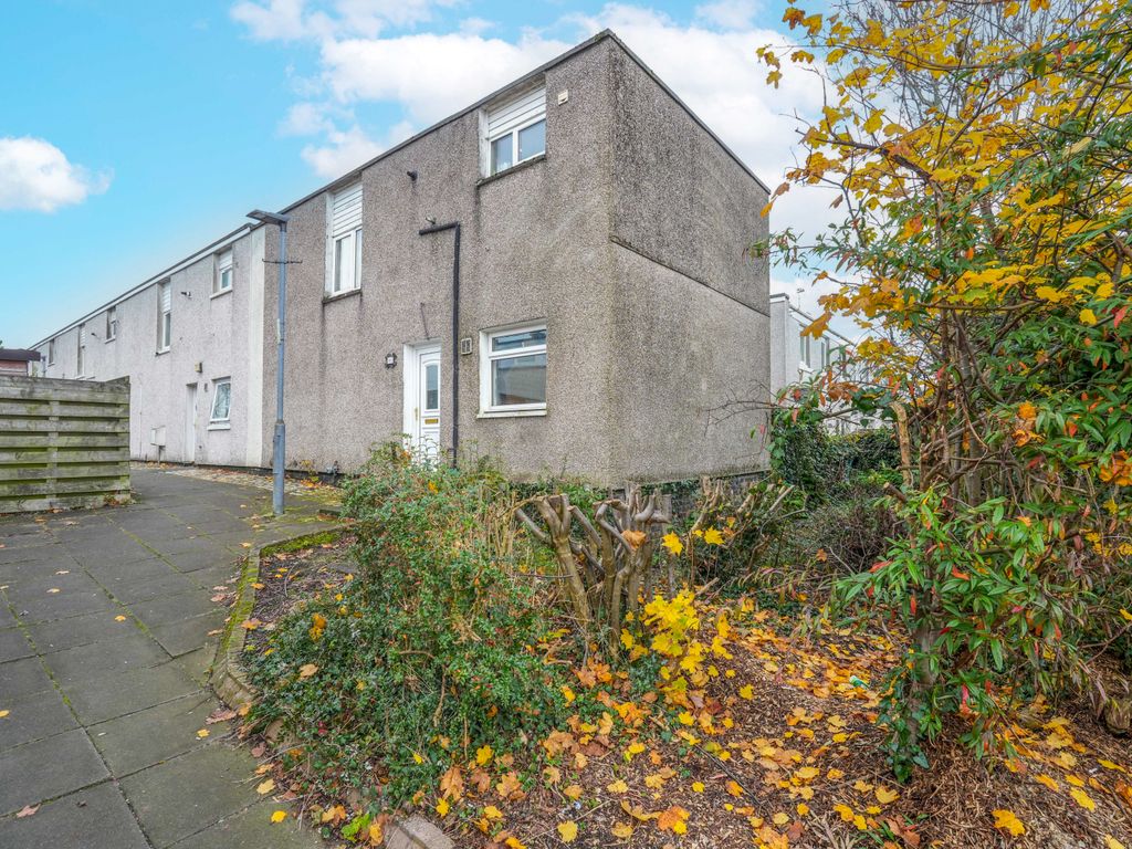 3 bed end terrace house for sale in Torbrex Road, Cumbernauld G67, £