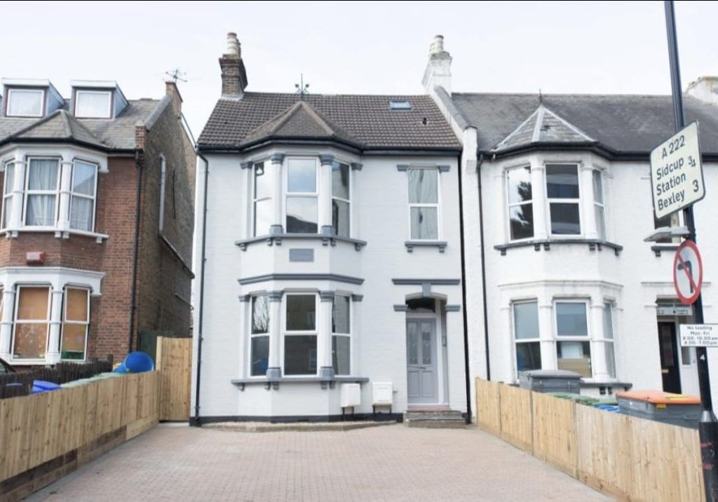 3 bed flat for sale in Station Road, Sidcup DA15 Zoopla