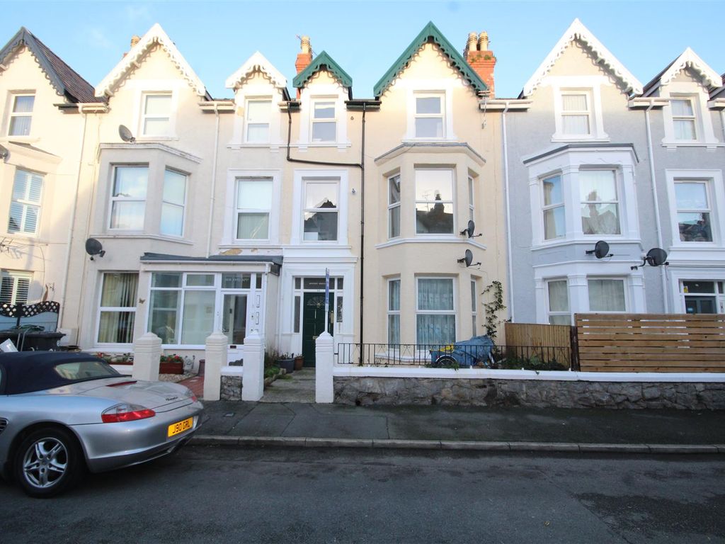 2 bed flat for sale in Clifton Road, Llandudno LL30, £129,500 Zoopla