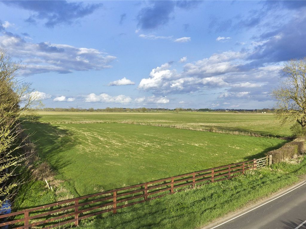 Land for sale in Steeple Chase Farm (Lot 4), Beach Road, Cottenham