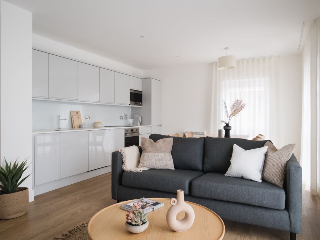 2 bed flat to rent in Hooper Street, Birmingham B18 Zoopla