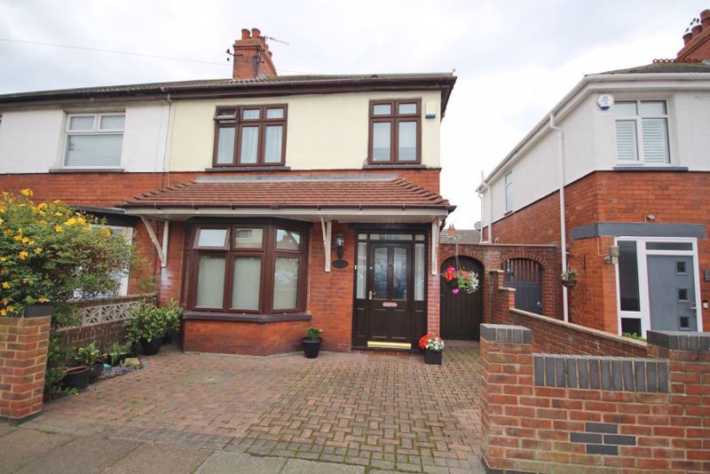 3 bed semidetached house for sale in Tennyson Road, Cleethorpes DN35