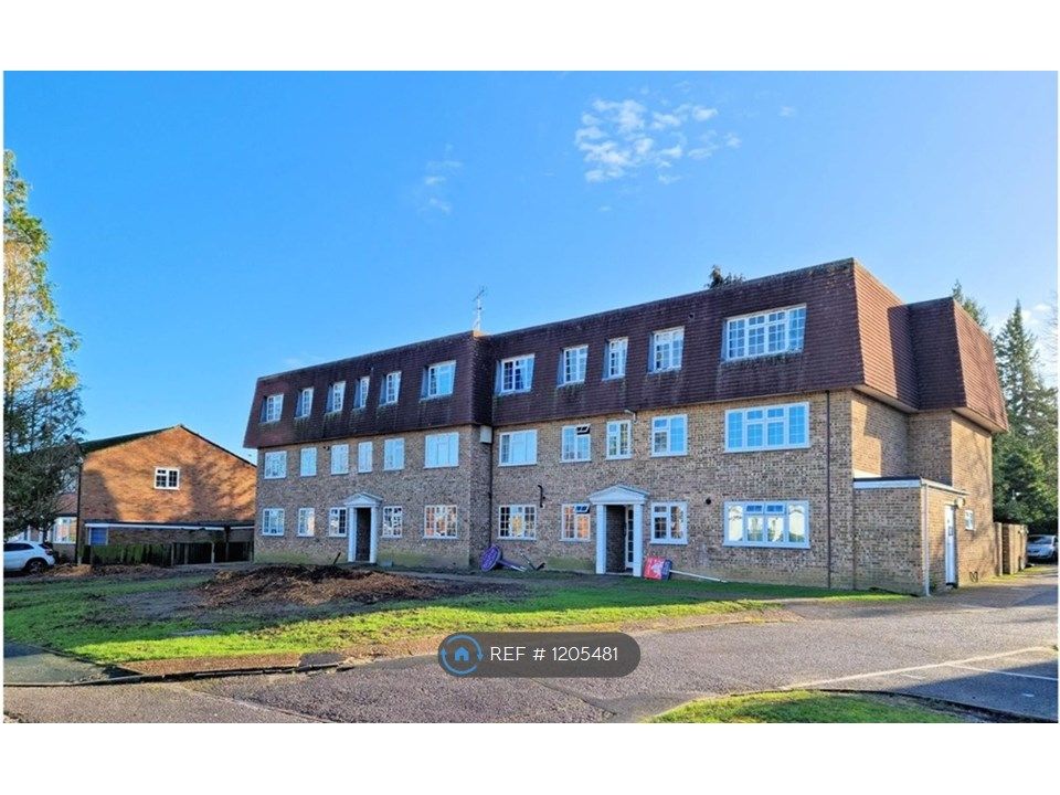 1 bed flat to rent in Mount Hermon Road, Woking GU22, £1,100 pcm Zoopla