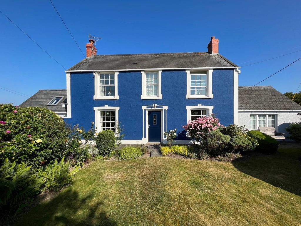 3 bed detached house for sale in Heol Y Mor, Llanon SY23 Zoopla