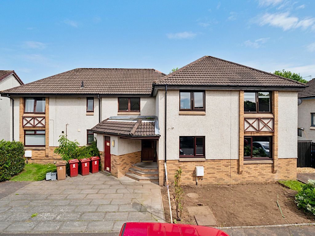 2 bed flat for sale in Morar Place, Grangemouth FK3, £80,000 Zoopla