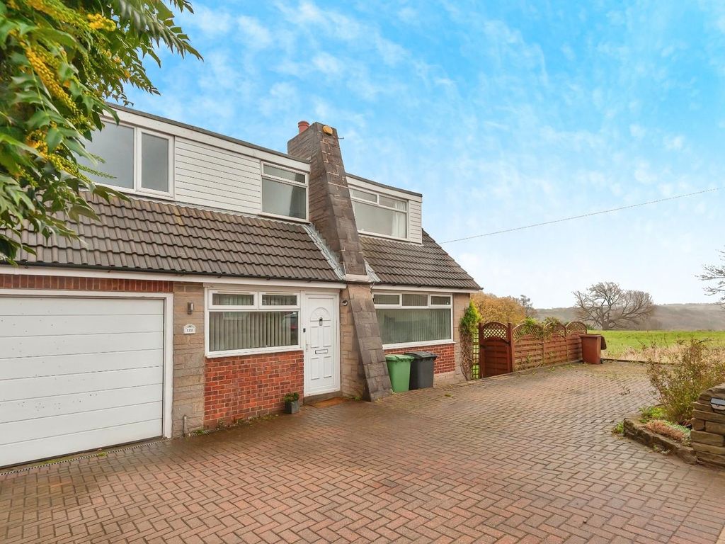 3 bed detached bungalow for sale in Roker Lane, Pudsey LS28, £350,000