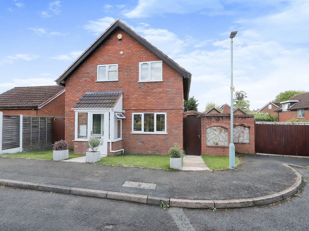 4 bed detached house for sale in Heightington Place, StourportOn