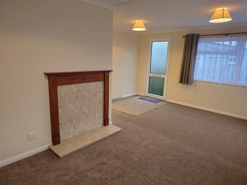 2 bed mobile/park home for sale in East Hill Road, Knatts Valley