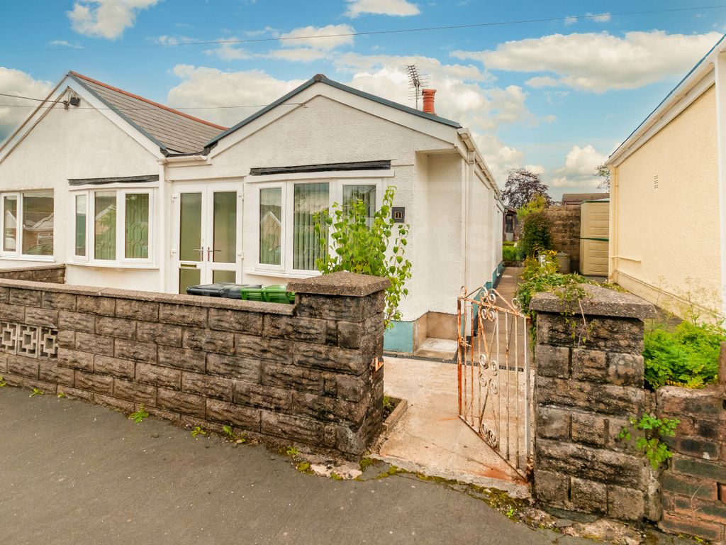 2 bed semidetached bungalow for sale in Llwyncelyn Terrace, Coelbren