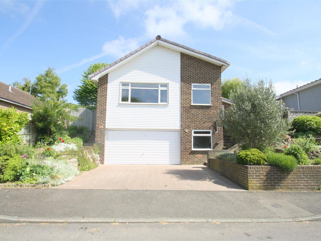 4 bed detached house for sale in Princes Way, Detling, Maidstone ME14