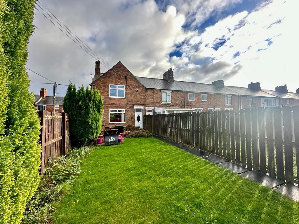 2 bed end terrace house for sale in Briarwood Street, Woodstone Village