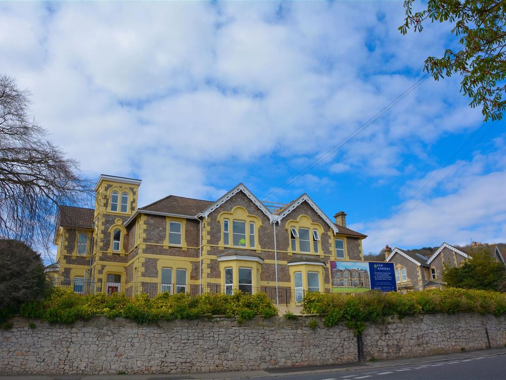 1 bed flat to rent in Flat 8 Kew Gardens, 1 Kew Road, WestonSuperMare