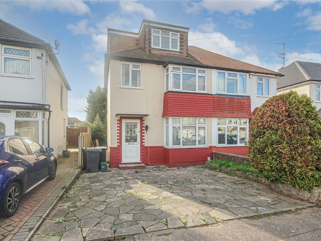 5 bed semidetached house for sale in Crawford Road, Hatfield