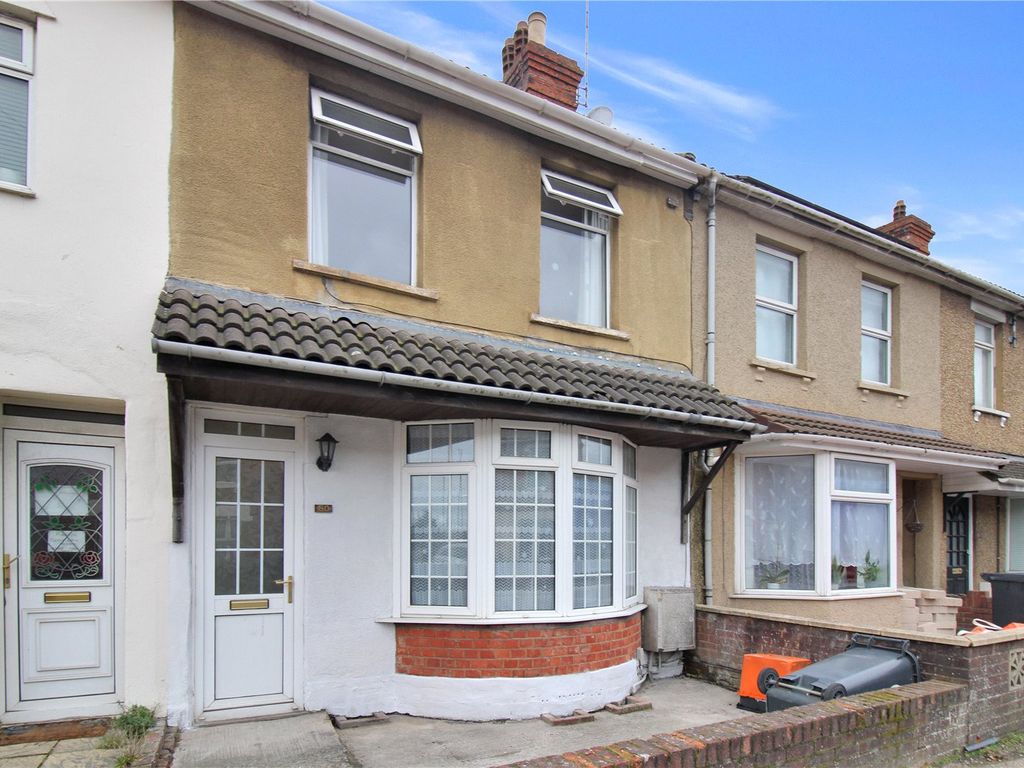3 bed terraced house for sale in Rodbourne Road, Cheney Manor, Swindon