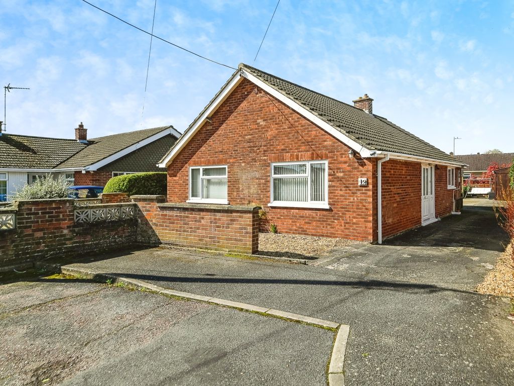 2 bed detached house for sale in Rookery Close, Clenchwarton, Kings