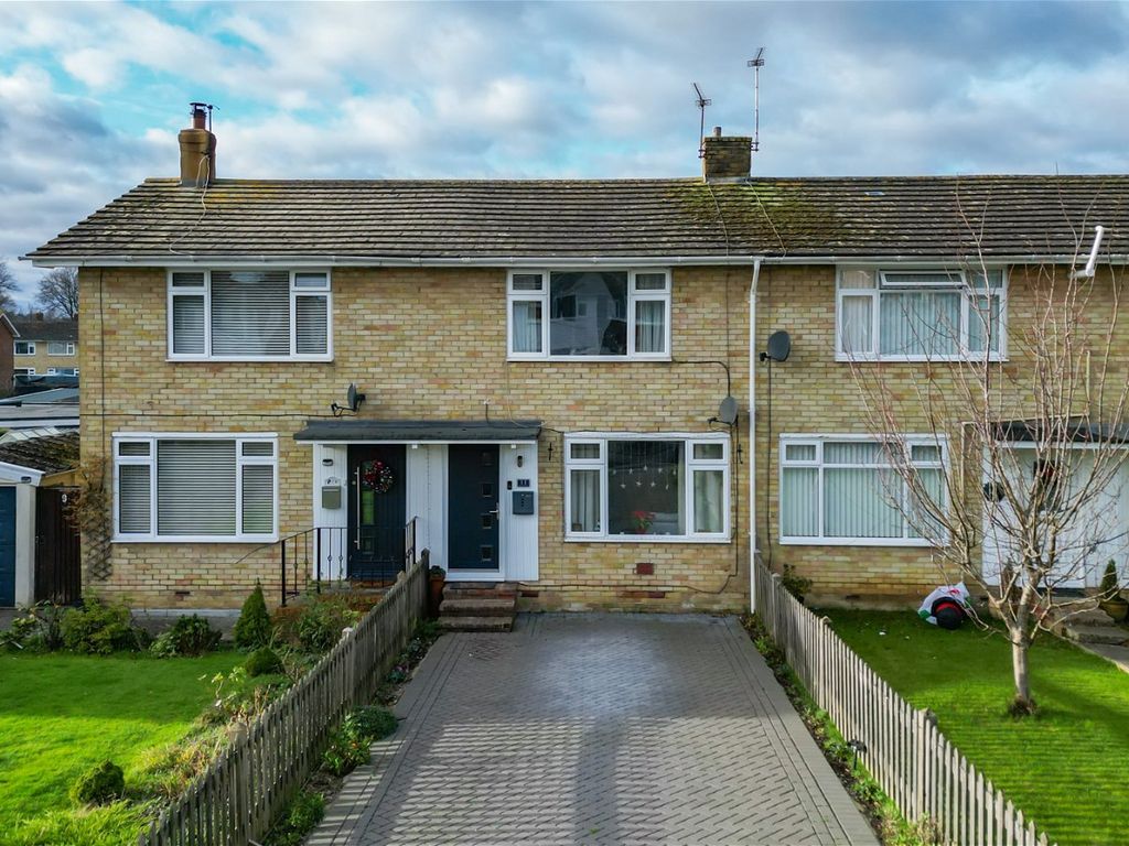 2 bed terraced house for sale in Fletcher Road, Staplehurst, Tonbridge
