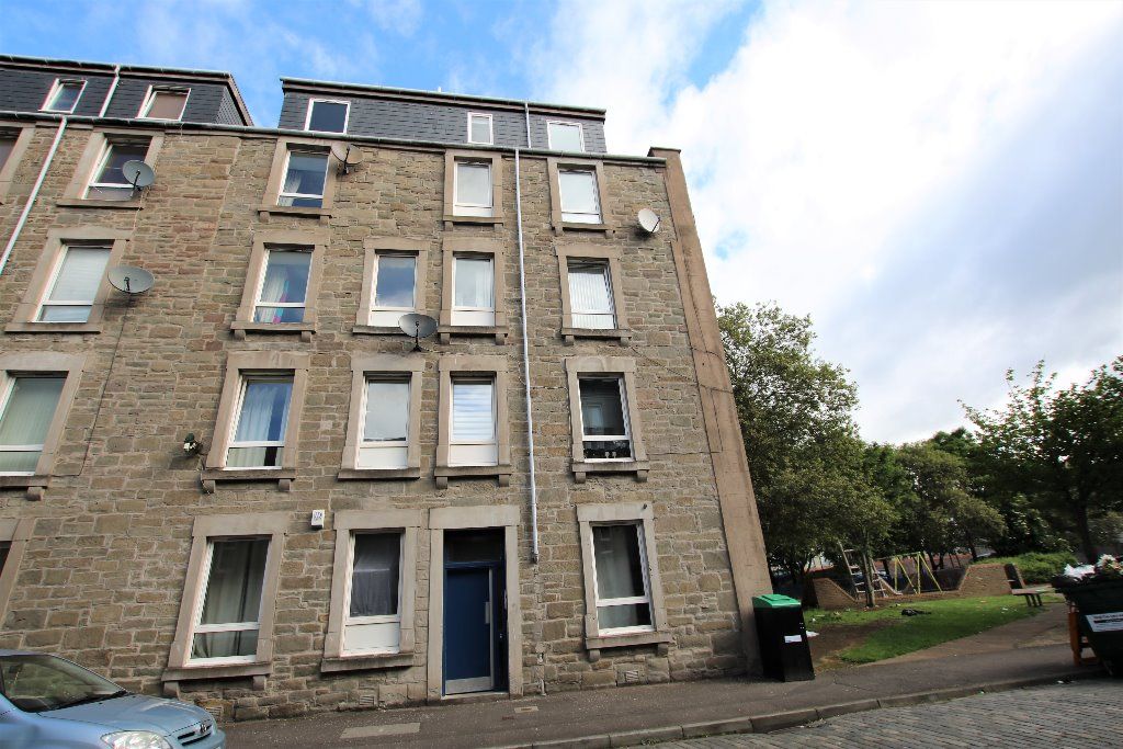 2 bed flat to rent in Malcolm Street, Dundee DD4 Zoopla