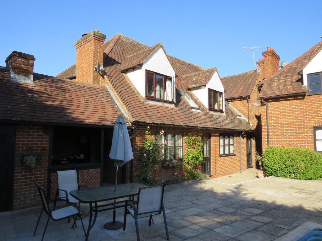 1 bed flat for sale in Tudor Mill, Wooburn Green, High HP10