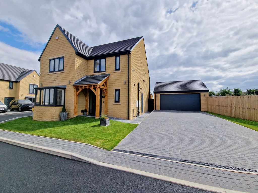 4 bed detached house for sale in The Stables, Hoyland S74 Zoopla
