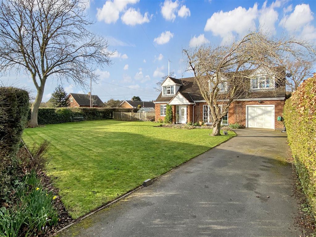 4 bed detached house for sale in The Gables Bungalow, Ollerton Road